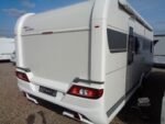 Caravane Édition Spéciale « Hot Edition » – 5 couchages – Image 23