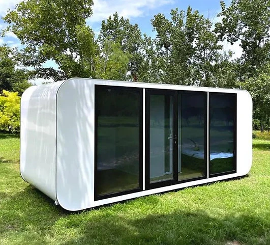 3c2830_89ec19cd77394387881734417f07c7abmv2.webp Tiny house bureau Stahlworks Eco 6000 – Image 1