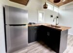 Tiny House avec chambre et loft au rez-de-chaussée – Image 7